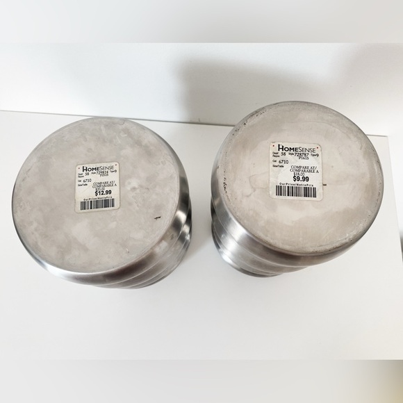 HomeSense Set of 2 Stainless Steel Kitchen Storage Canisters – Wave Design - Picture 5 of 5